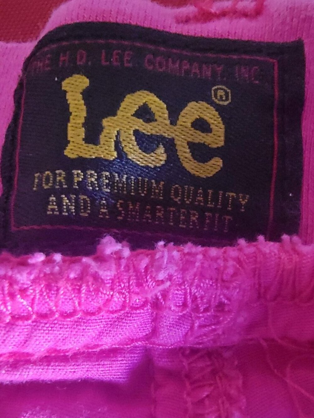 Lee Bright Pink Bermuda Shorts Women’s 18 Mid Rise Stretch Utility - Picture 2 of 7